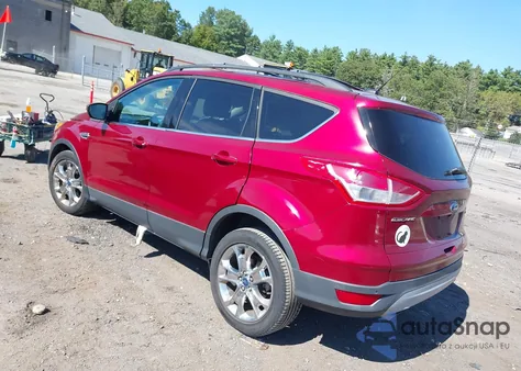 2014 Ford Escape Se z USA, uszkodzony, nr VIN 1FMCU9G98EUA96143